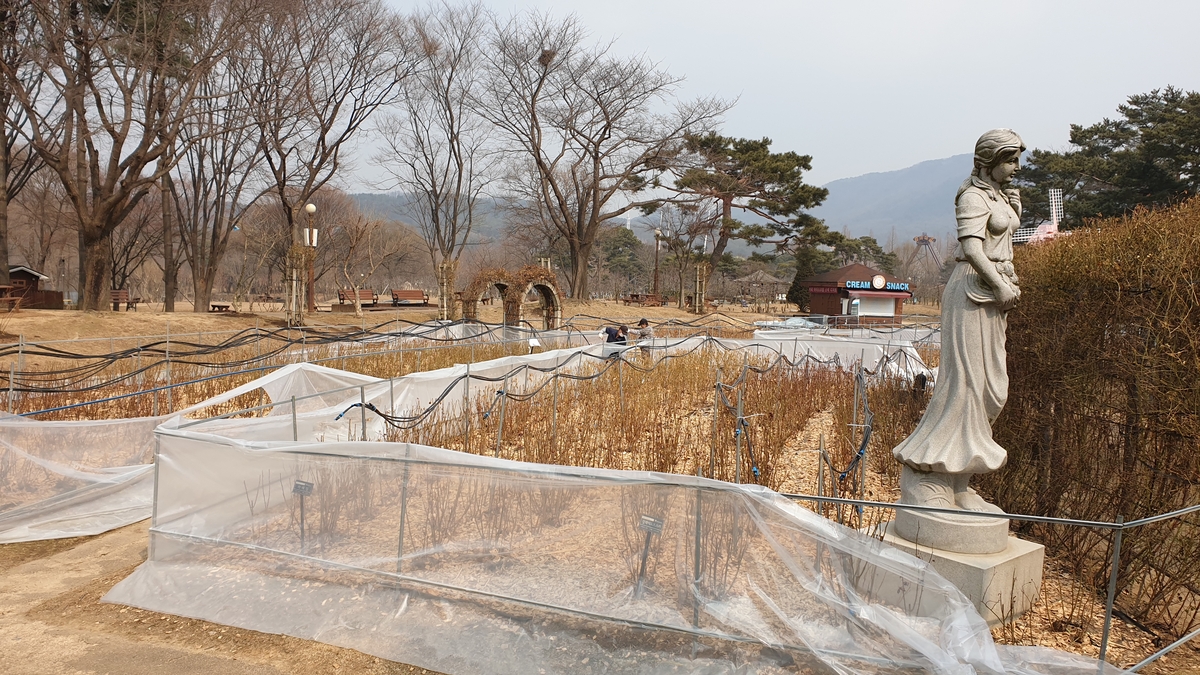 온돌방석에 방풍막까지…서울대공원, 동·식물 월동준비