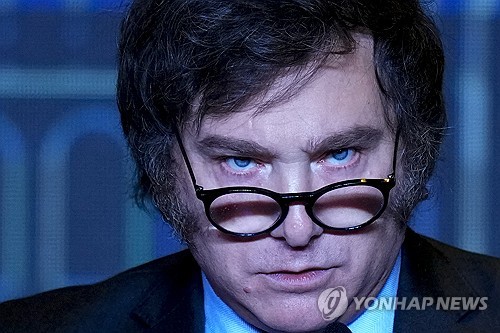 다음은 트럼프?…'트럼프 닮은꼴' 잇단 승리에 지지자들 환호