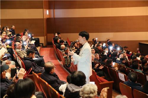 가을밤 수놓은 선율의 향연…한전, 희망·사랑 나눔 콘서트