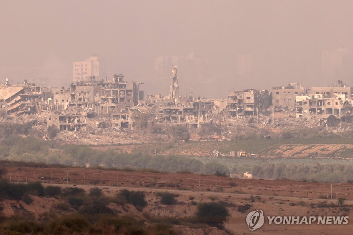 "가자 사망자 1만3,000명…훨씬 더 많을수도"