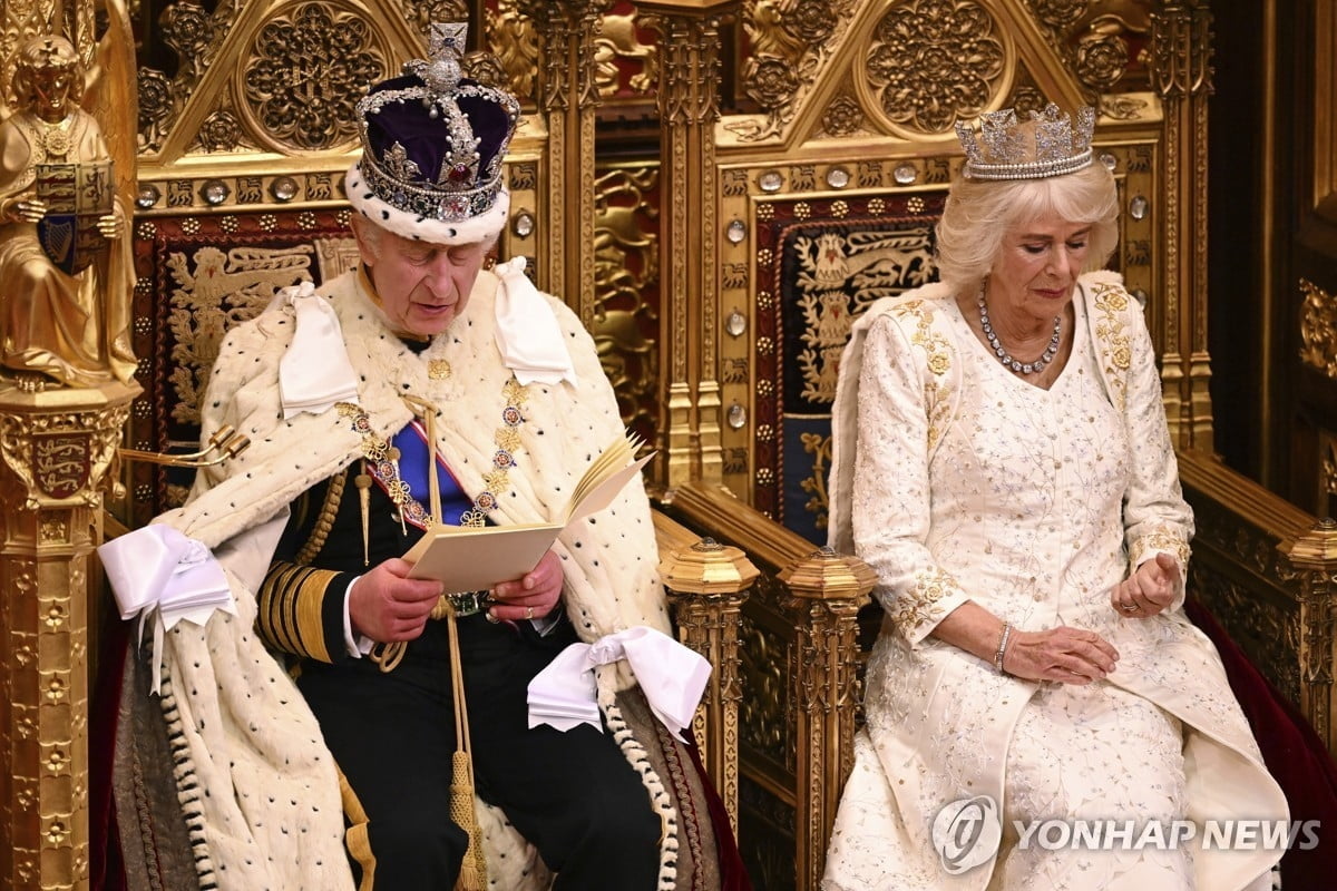 "尹 국빈방문 기대"…찰스 3세 첫 '킹스 스피치'