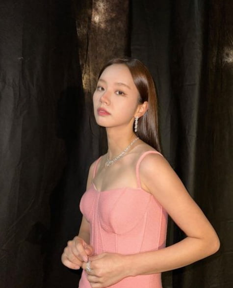 Did Ryu Jun-yeol know that Hyeri was this glamorous?
