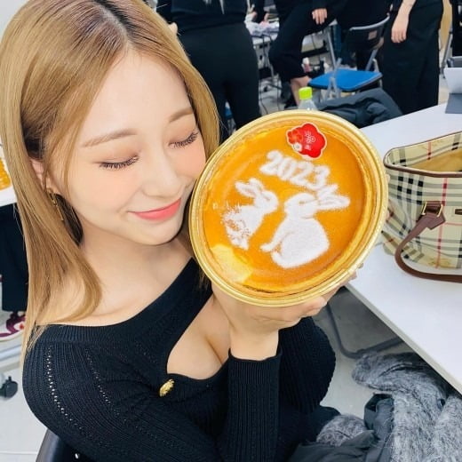 Twice Tzuyu, the youngest member's unexpected 'mature beauty'