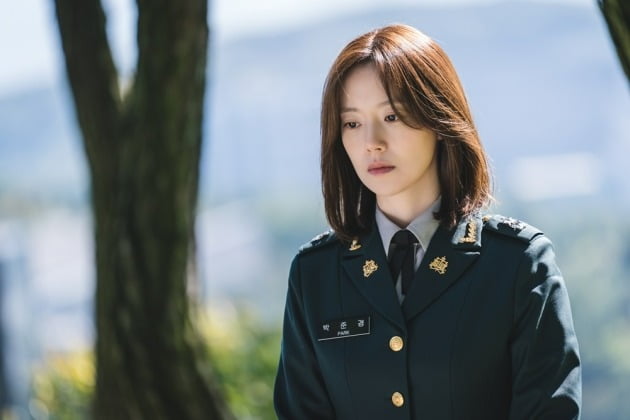 Jeon Do-yeon vs. Lee Bo-young vs. Moon Chae-won, who is the winner of the weekend drama?