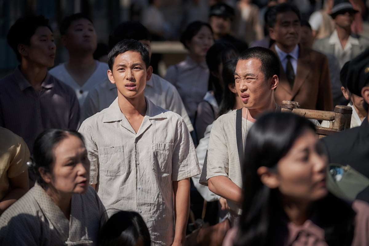 '1947 Boston' Bae Seong-woo, only watched Ha Jung-woo and played all his life? “Fact NO”