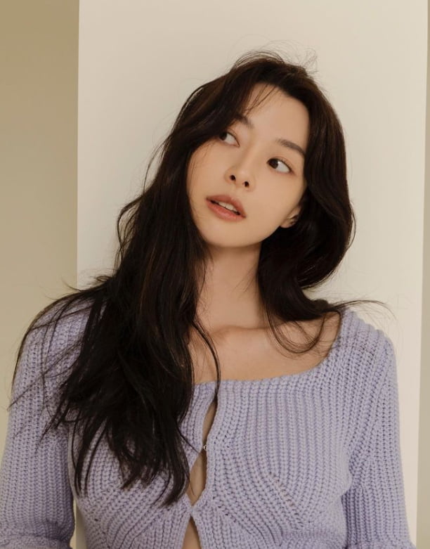 Kwon Nara in the 420,000 won range → Jung So-min in the 250,000 won range… Stylish city girl's fall fashion