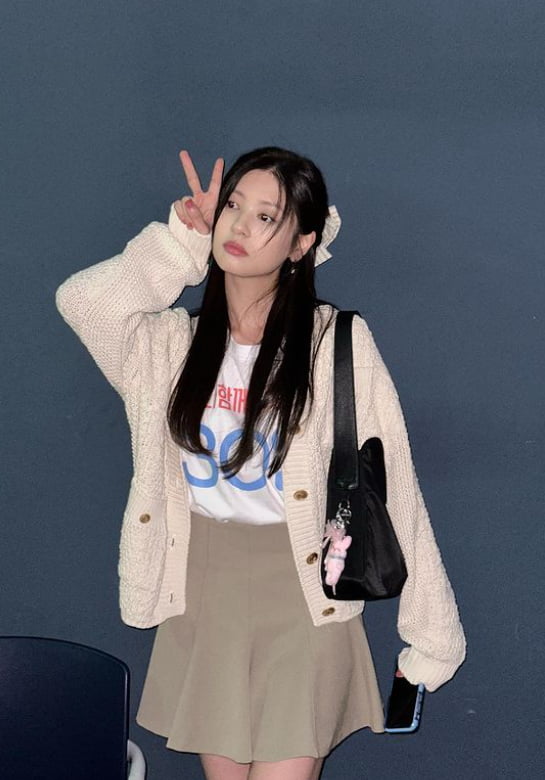 Kwon Nara in the 420,000 won range → Jung So-min in the 250,000 won range… Stylish city girl's fall fashion