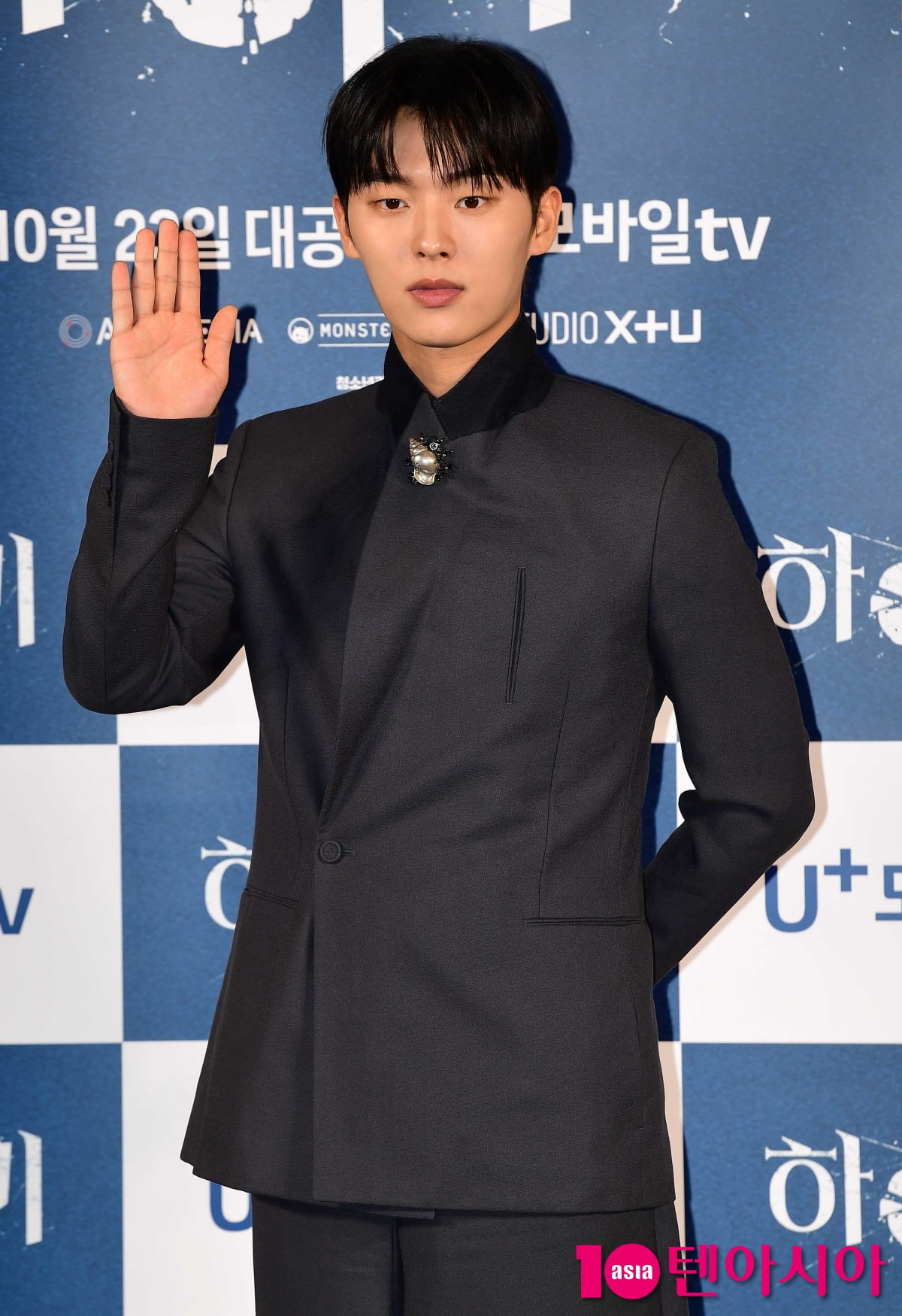 A role that is at odds with your personal life? Choi Hyun-wook “There is no such thing as innocence”