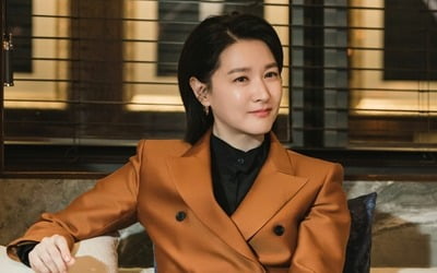 세계적인 여성 지휘자 이영애, 쇼킹한 한국行('마에스트라')