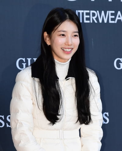 [TEN포토] 수지 '이 미소에 빠져든다'