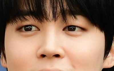 "아미와 기록하다" 방탄소년단 지민, 11월 아이돌 개인 브랜드 평판 '1위'
