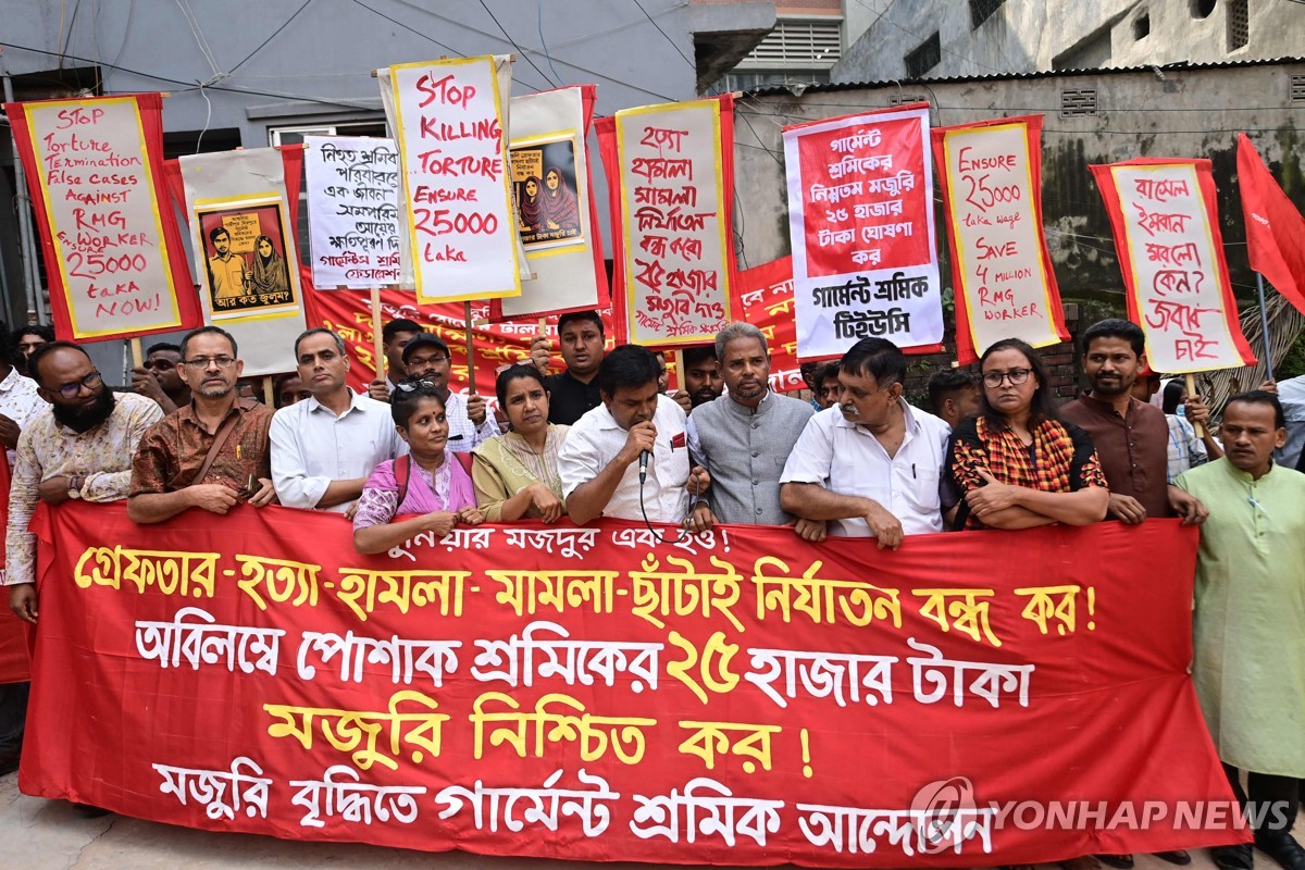 방글라 의류산업 최저임금 56%↑…'2명 사망' 격렬시위 끝 타협