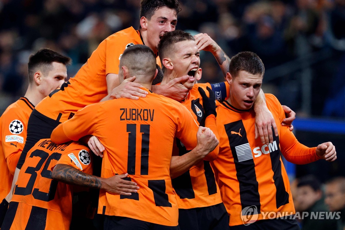 '홀란 또 멀티골' 맨시티, 영보이스 3-0 완파…UCL 16강 확정