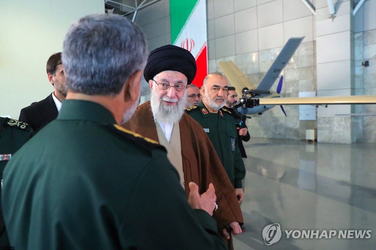 이란 최고지도자 "이슬람권, 잠시나마 이스라엘과 단교해야"