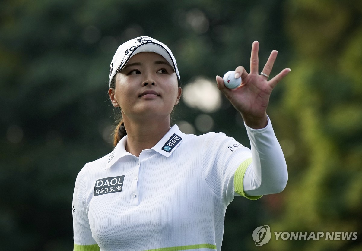 고진영, LPGA 투어 시즌 최종전 앞두고 무릎 통증…대회는 출전