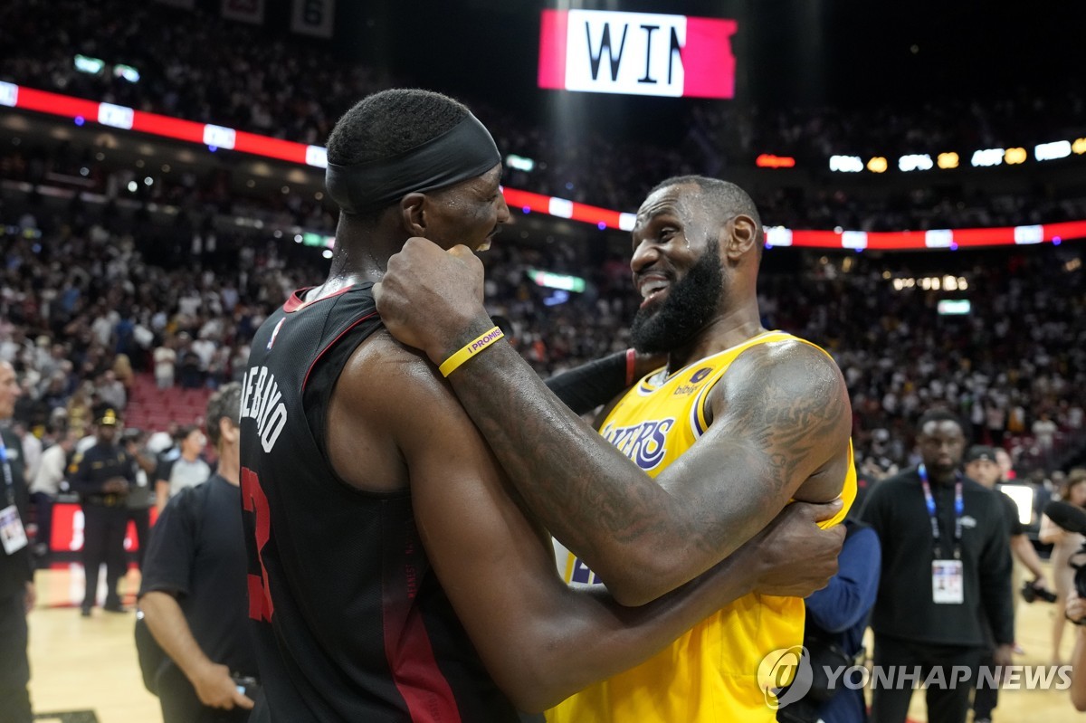 날아간 아데바요의 '20리바운드 트리플더블'…NBA 기록 수정