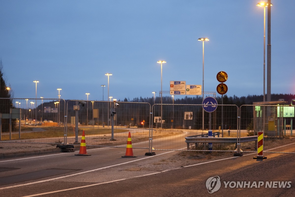 러, 핀란드 국경 폐쇄 항의…핀란드는 추가폐쇄 가능성 열어놔(종합2보)