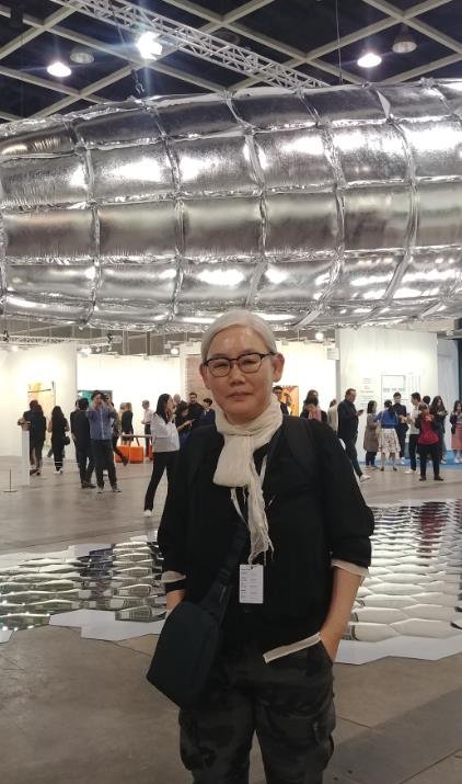 뉴욕 메트미술관, 건물 정면에 한국현대미술작가 이불 작품 설치(종합)