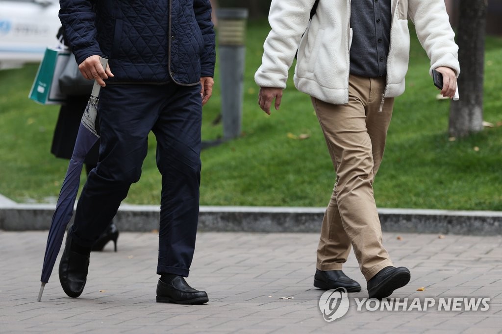 눈 온다는 '소설'이지만 맑다가 밤부터 곳곳 비…일교차 커