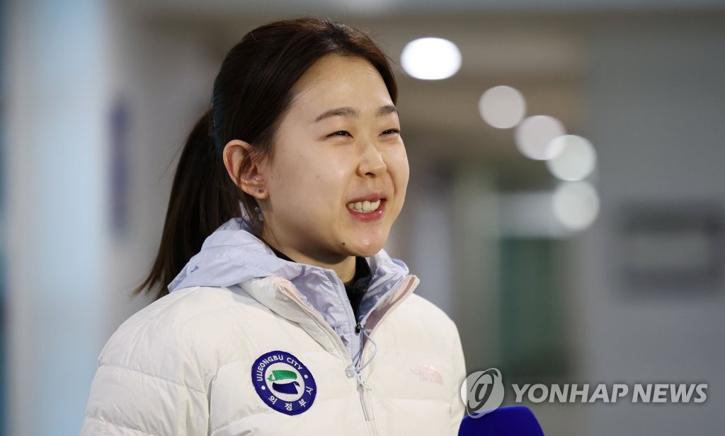 신빙속여제 김민선, 스케이트 교체하고 씽씽…'적응 합격점'