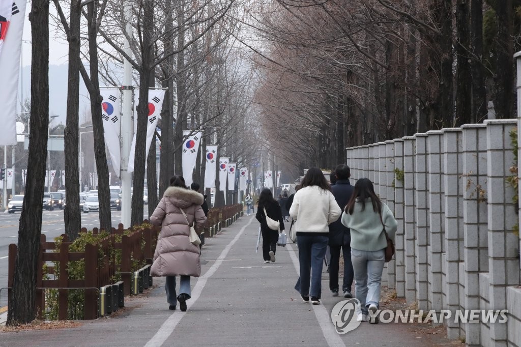 대전·세종·충남 흐리고 한때 비…낮 최고 20도