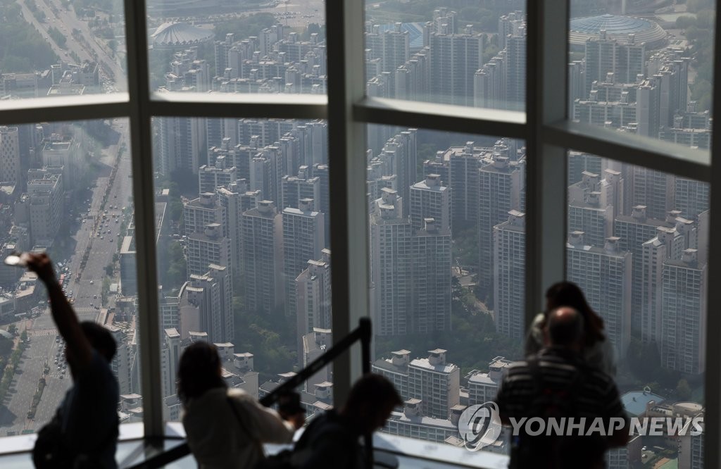 '공시가 현실화율 로드맵' 수정이냐 폐기냐…2년째 "원점재검토"(종합)