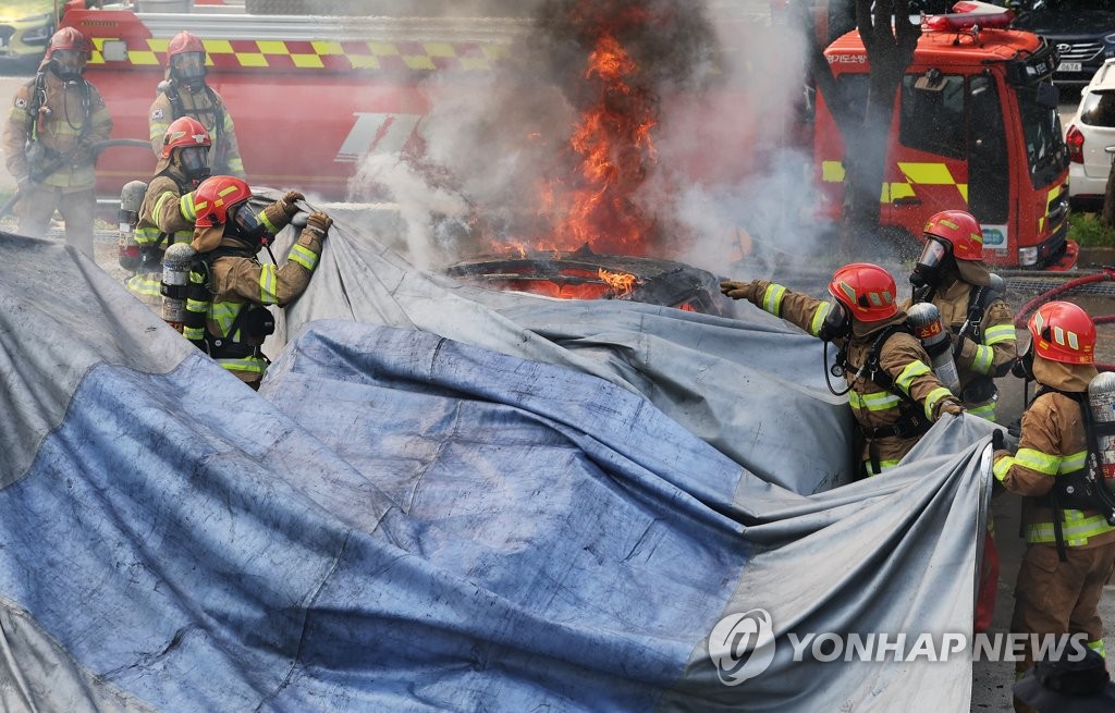 국토부, '전기차 배터리 안전성 인증제' 車업계 의견 수렴