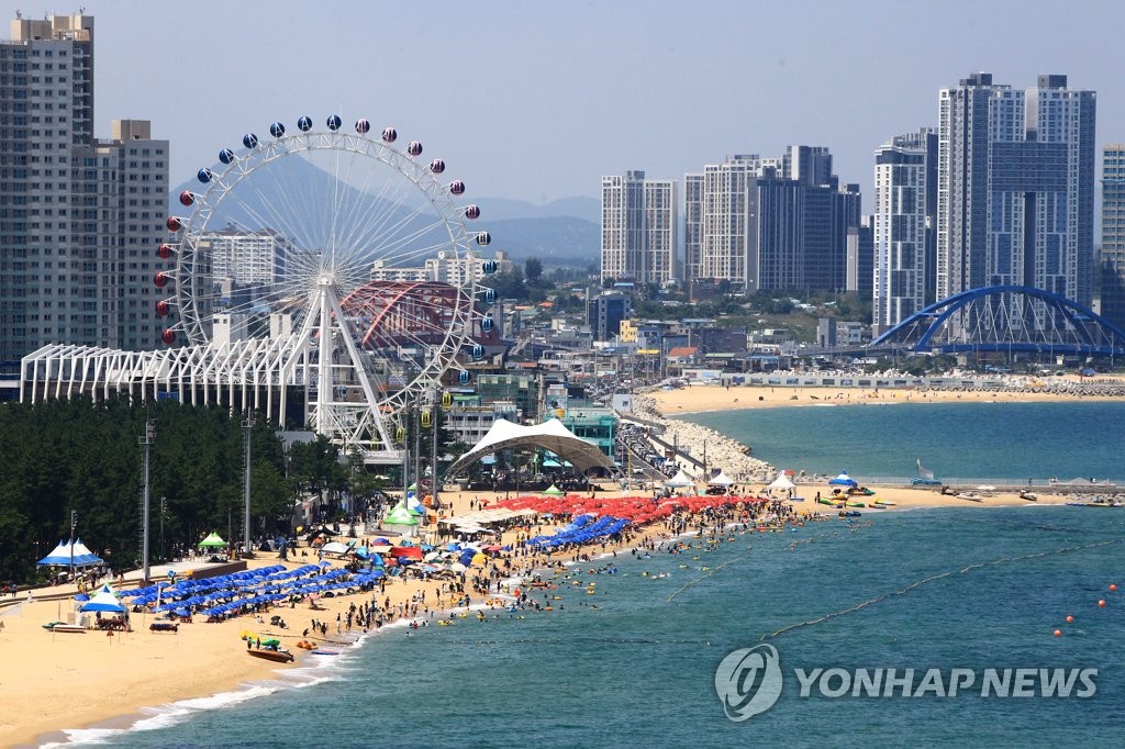 검찰, '관광시설 특혜 제공' 혐의 김철수 전 속초시장 구속영장