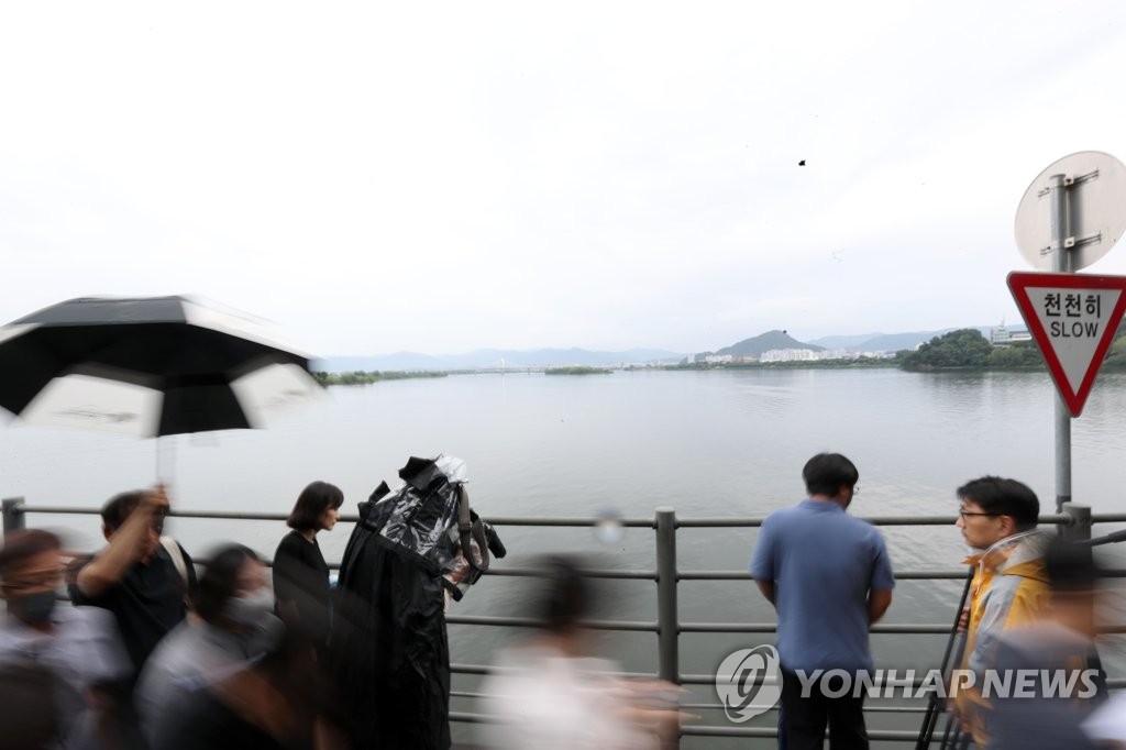 6명 참변 춘천 '의암호 참사'…'철수방송 여부' 두고 법정 공방