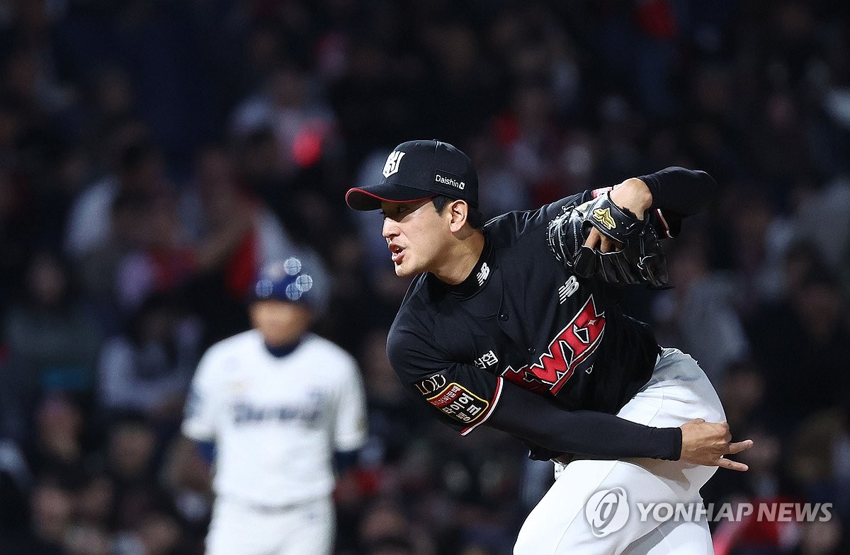 벼랑 끝 kt 구한 고영표 "아들 첫 생일이라 축복 따른 듯"(종합)