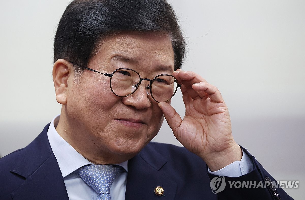 국회의장 지낸 野 6선 박병석, 총선 불출마 선언…"내려놓을 때"(종합)