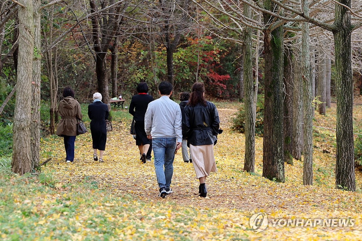 아침엔 쌀쌀, 낮에는 포근…큰 일교차 주의