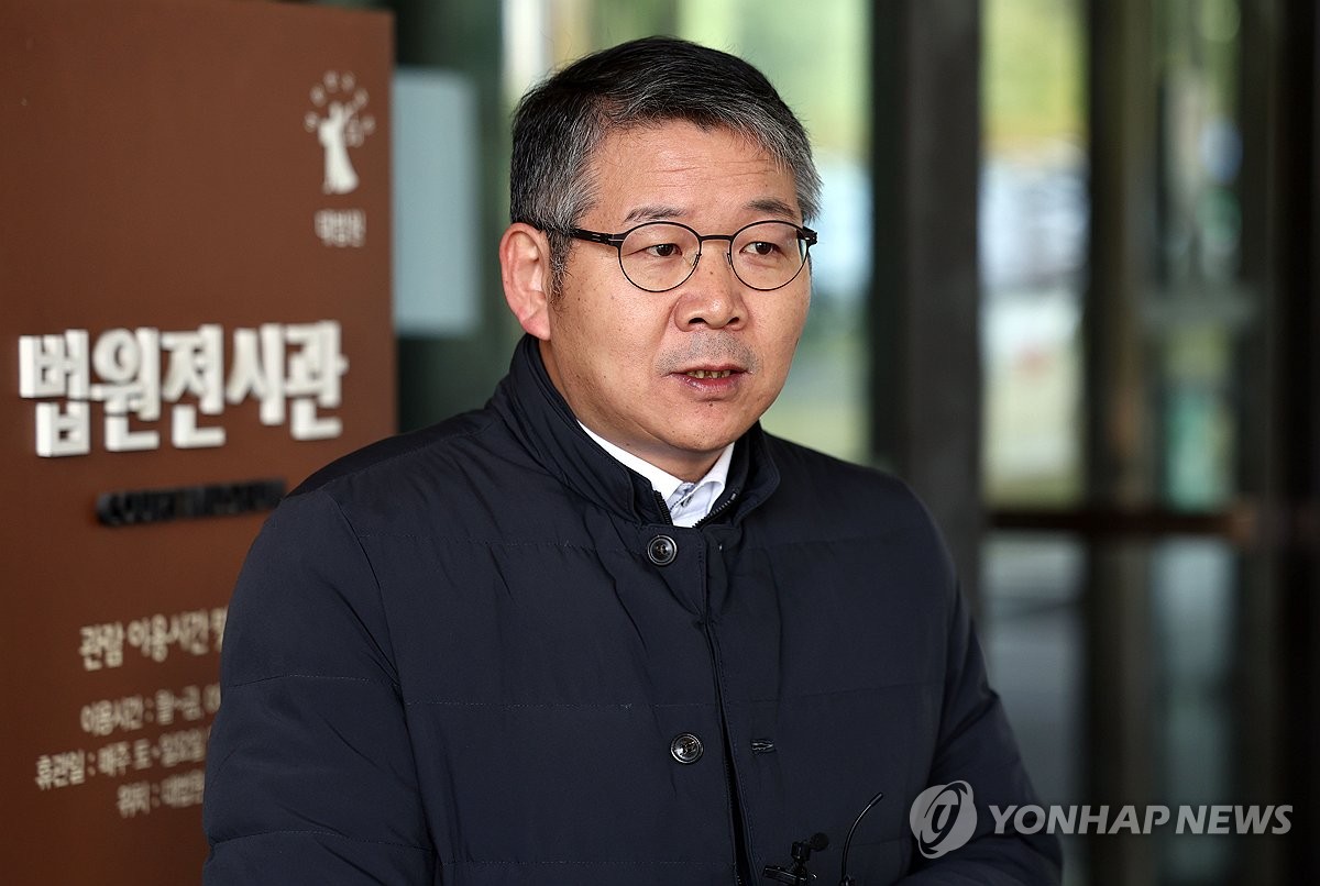 가습기살균제 배상범위 넓어졌다…정작 가해기업은 '책임 회피'