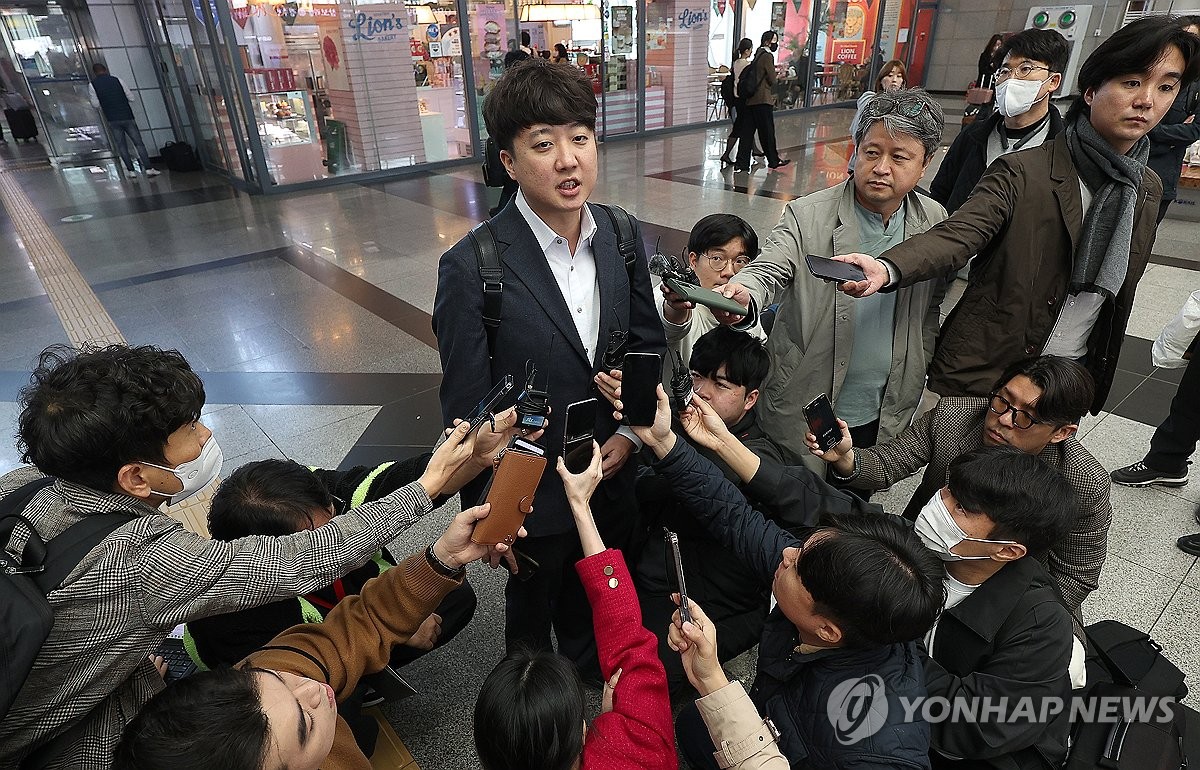 이준석, 신당 창당시 대구출마 질문에 "회피하지 않겠다"(종합)