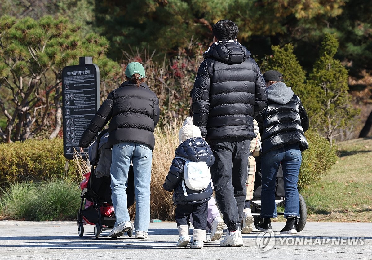 [내일날씨] 평년기온 회복하지만…내륙 '아침 추위' 계속