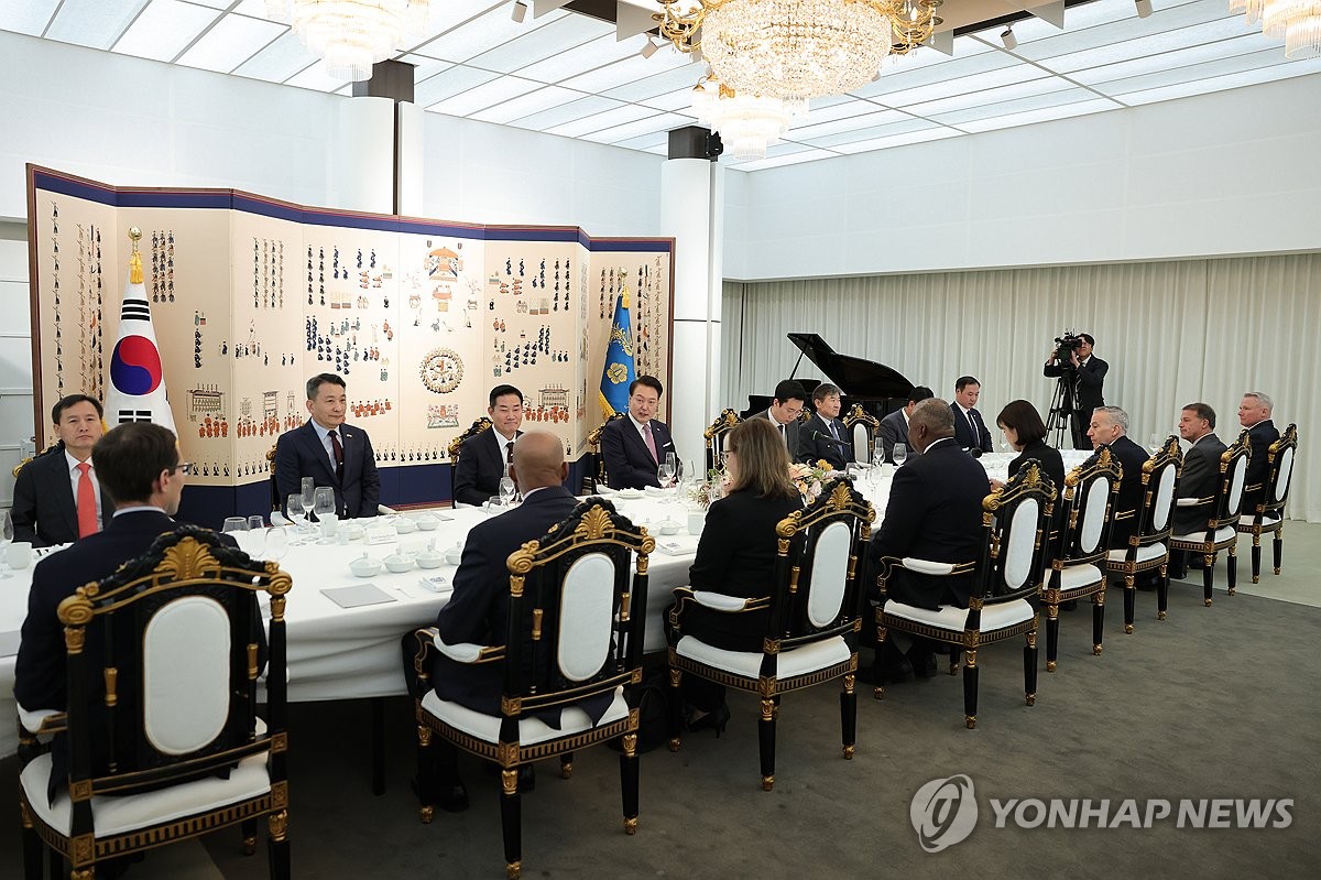 尹 "북한이 하마스식 공격해도 즉각 응징할 한미연합태세 유지"(종합)