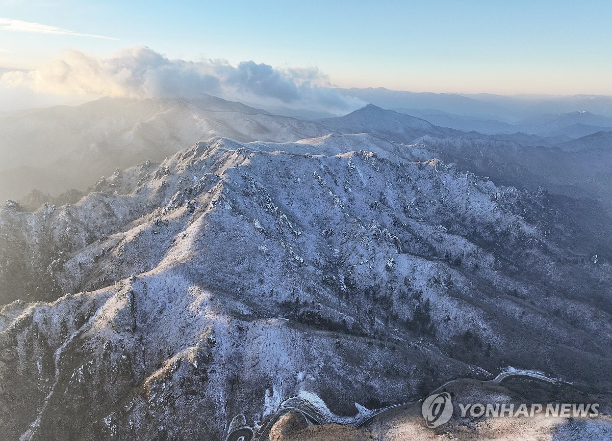 강원 내륙·산지 비 또는 눈…동해안 산불 조심