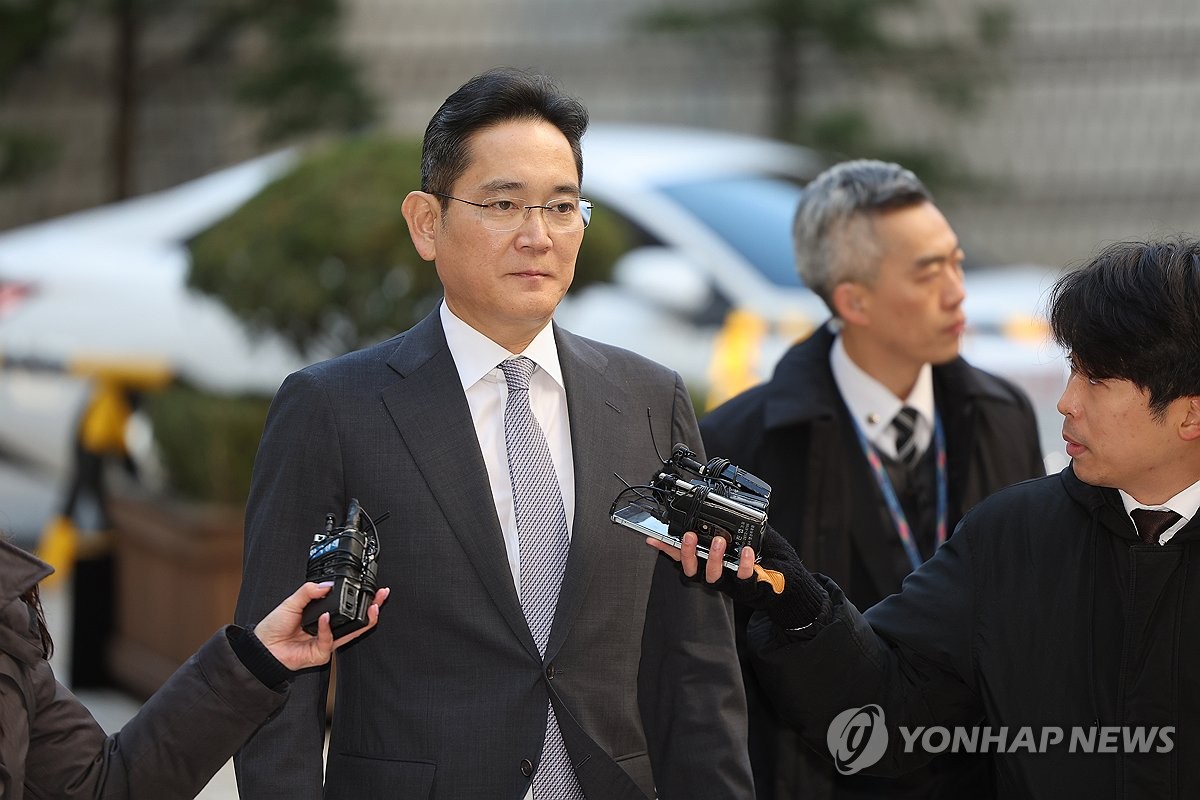 삼성, 檢 이재용 징역 5년 구형에 무거운 침묵