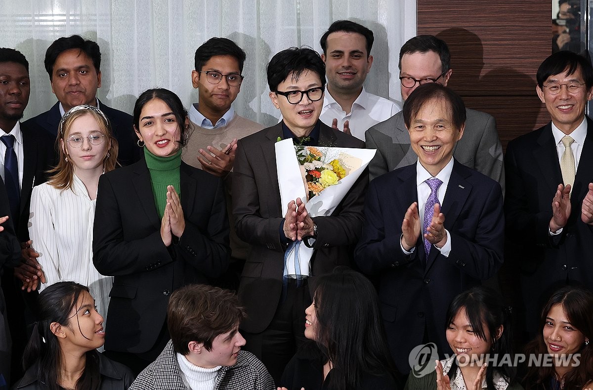 與 '한동훈·원희룡 등판론' 총선 마케팅…野, 셈법 복잡(종합)