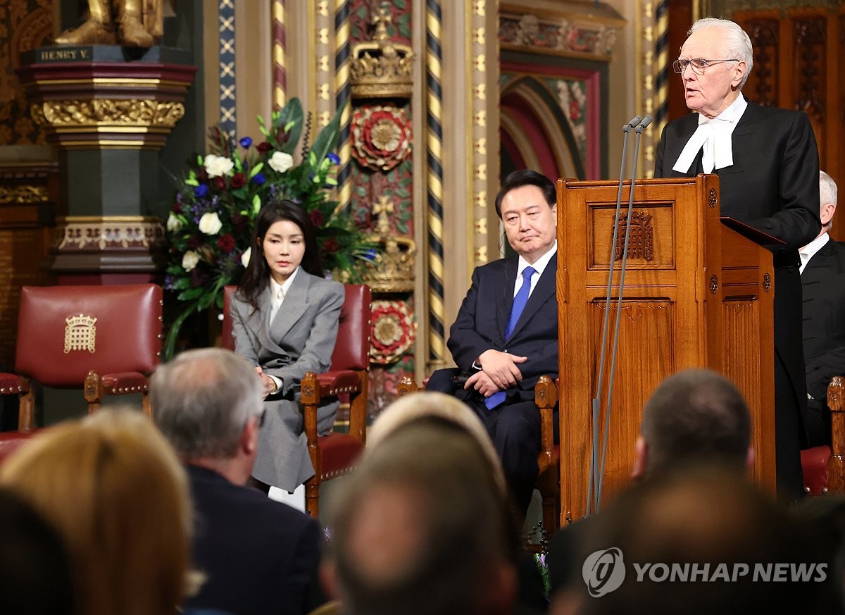 셰익스피어 읊고 손흥민 소환한 尹…영국 의회서 영어연설