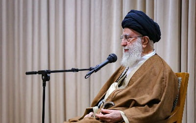 이란 최고지도자 "이슬람권, 이스라엘과 단교도 각오해야"