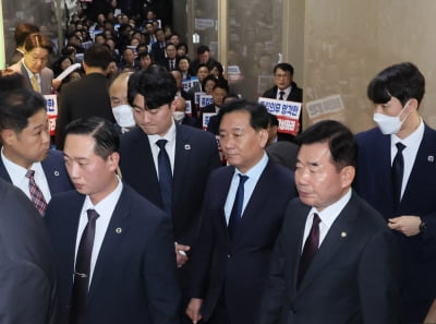 [속보] '이동관 탄핵안' 국회 본회의 보고…72시간내 표결