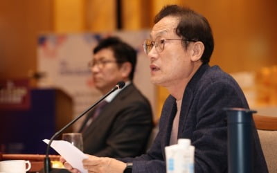 초등학교 영어수업에 '로봇 교사' 투입된다…학생과 1대 1 회화