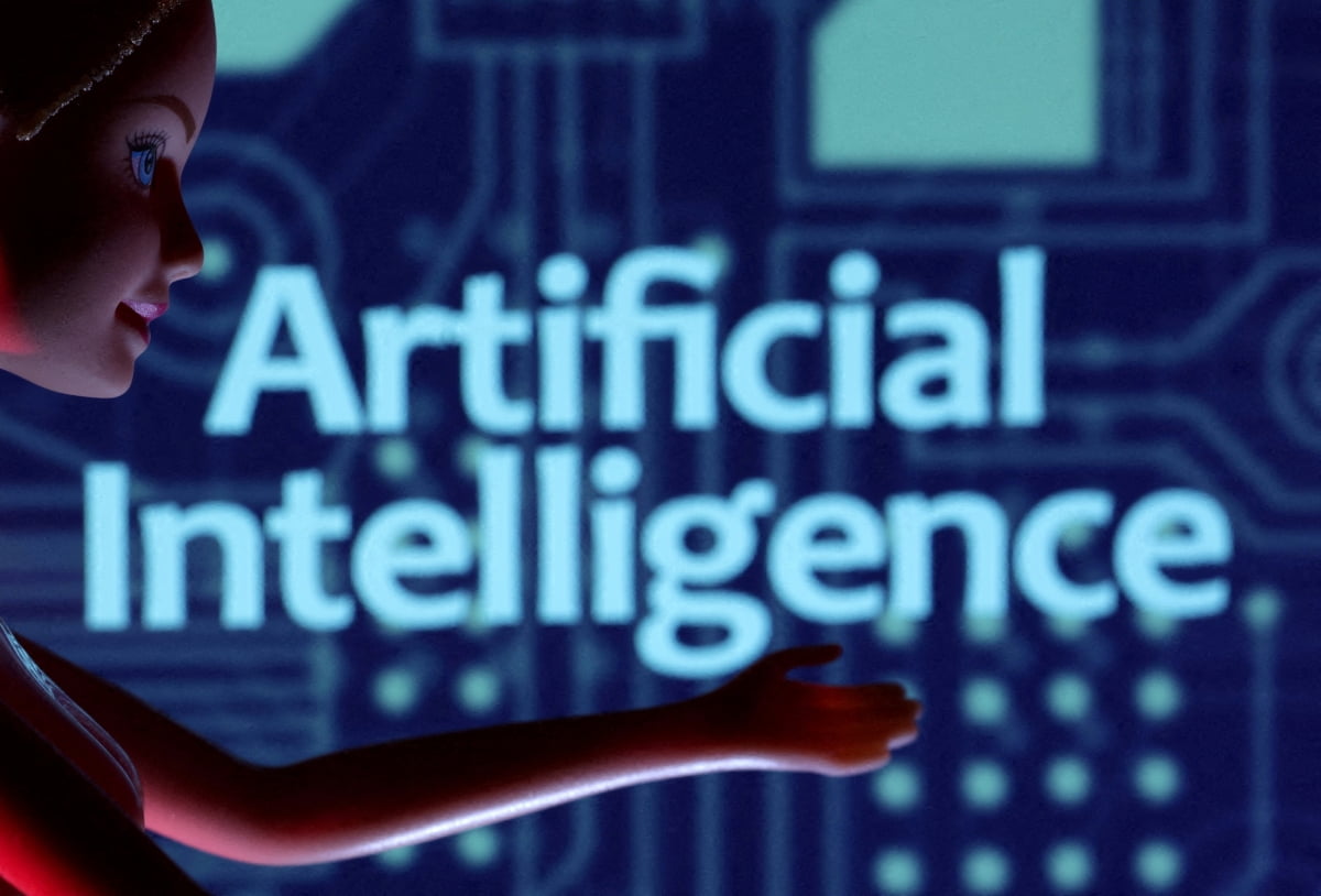 EU 세계 첫 AI규제법 통과…AI 훈련방법·데이터 보고해야