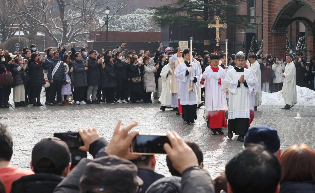 [포토] 성탄 대축일 정오 미사