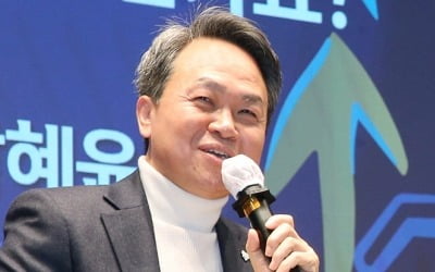 진옥동 회장, 신입메이저카지노에게 "절실함 갖고 계속 학습해야"