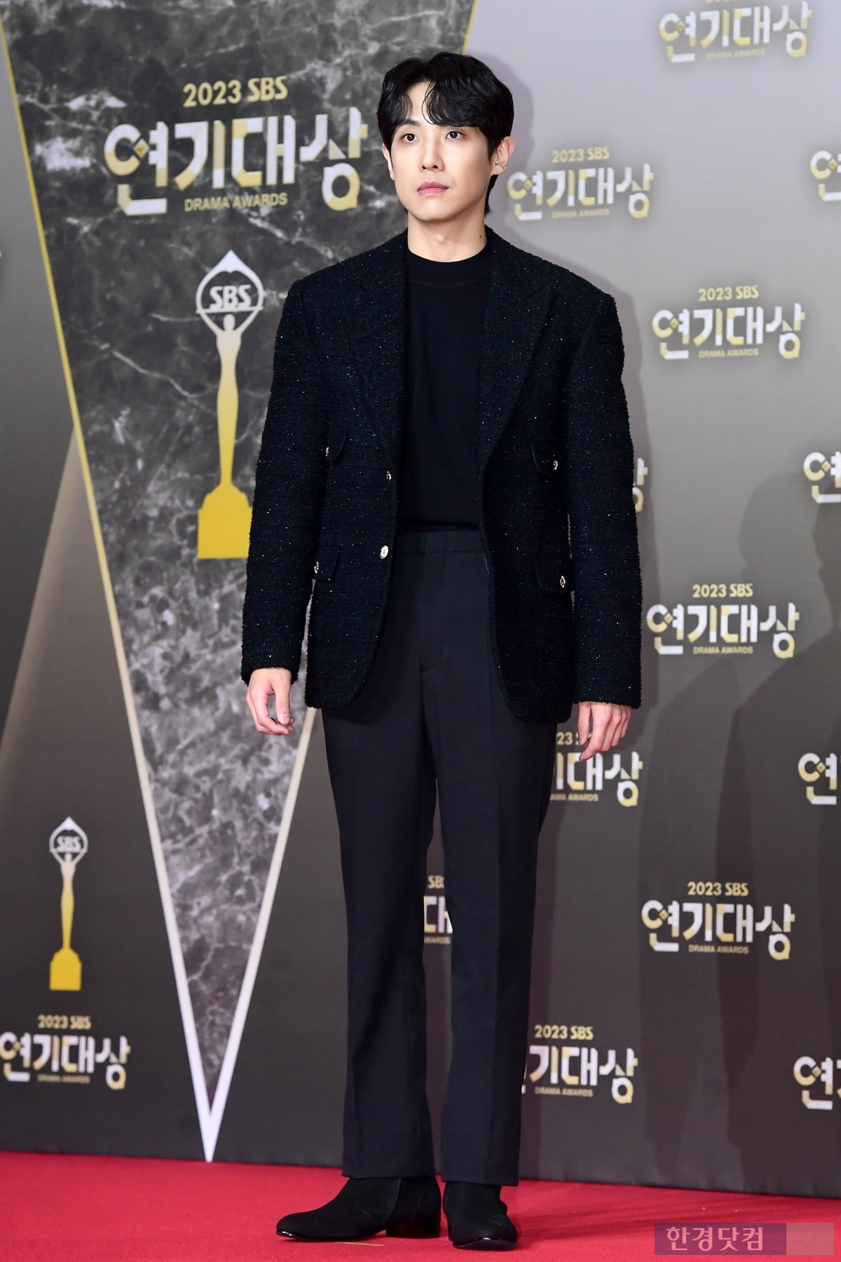 [포토] 이준, '감탄을 부르는 멋짐' (2023 SBS 연기대상)