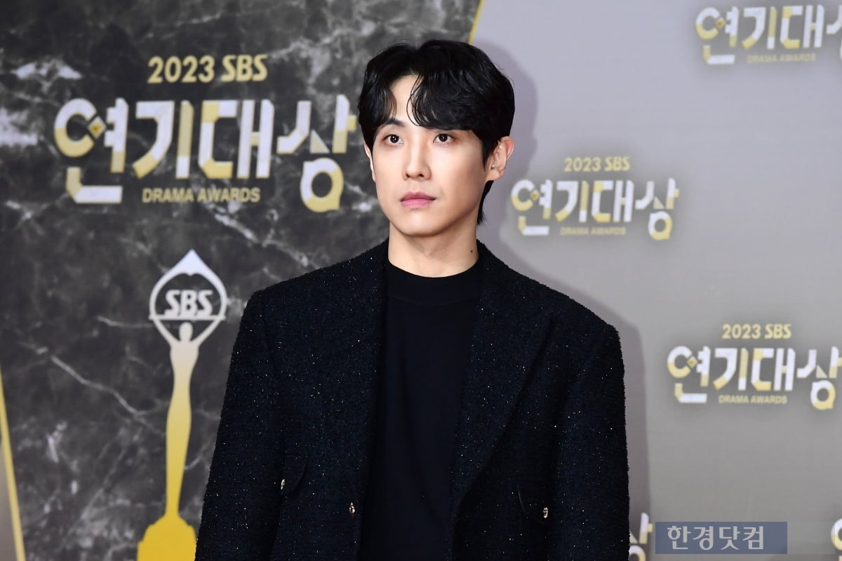 [포토] 이준, '강렬한 눈빛' (2023 SBS 연기대상)