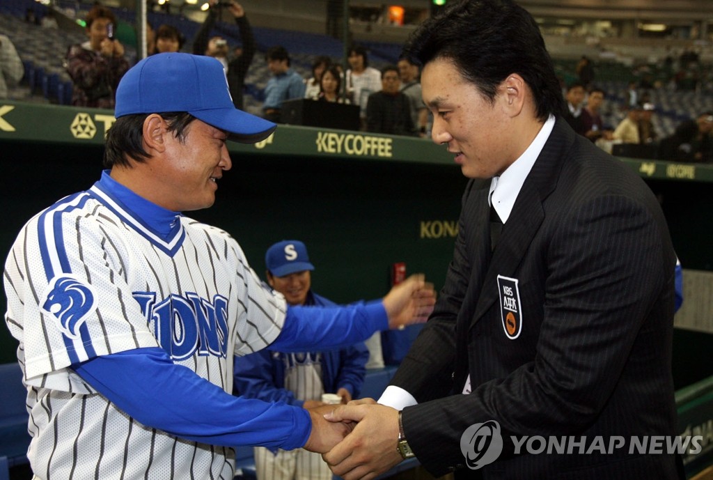 스승에서 조언자로…박흥식 코치 "두산·이승엽 감독 성공 위해"