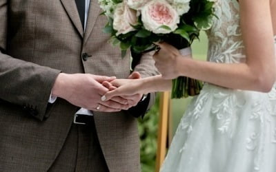 신혼부부 또 역대 최저…평균 자녀 수도 역대 최저 0.65명